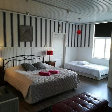 Hotelli Huiskankorpi Boutique Hotel Nivala Exterior foto