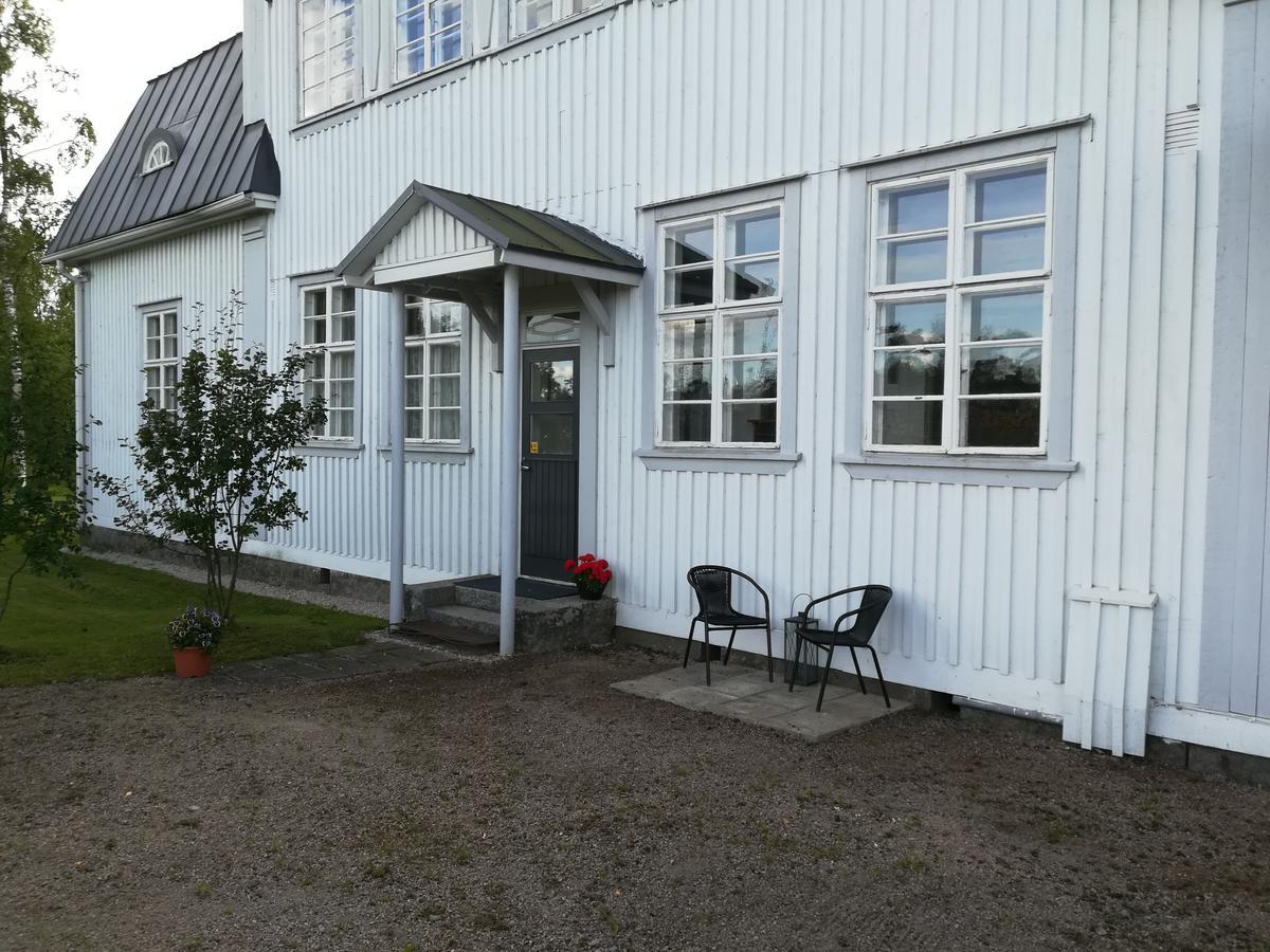 Hotelli Huiskankorpi Boutique Hotel Nivala Exterior foto