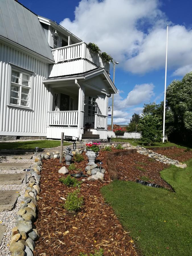 Hotelli Huiskankorpi Boutique Hotel Nivala Exterior foto